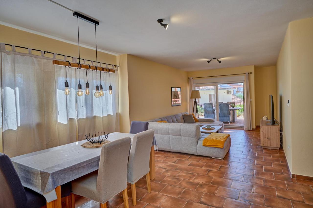 Anovi Holiday Homes By Litto Trogir Zewnętrze zdjęcie