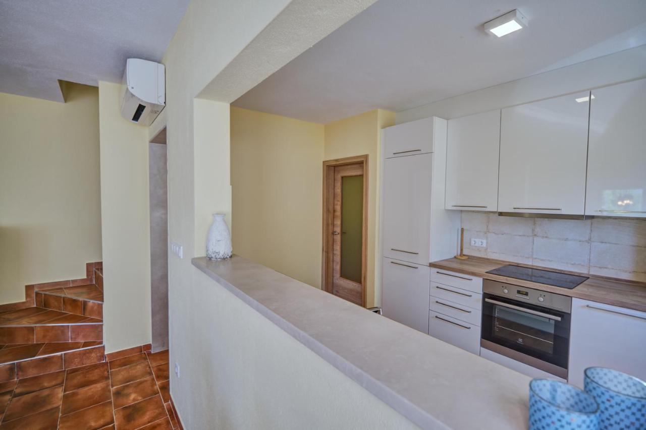 Anovi Holiday Homes By Litto Trogir Zewnętrze zdjęcie